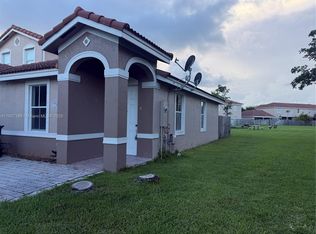 13745 SW 276th St, Homestead, FL 33032