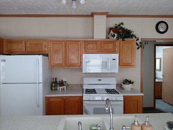 New refrigerator & microwave