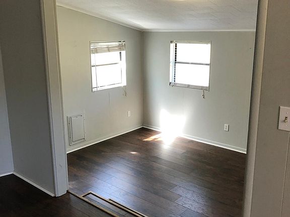 2nd image of 129 Deltona Blvd