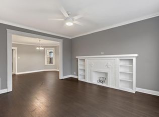 3312 W Cullom Ave #2, Chicago, IL 60618