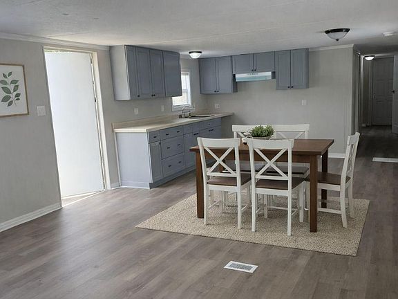 3rd image of 10166 103rd St #21