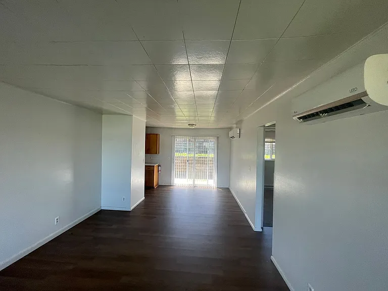 707 Cedar St — Photo 2