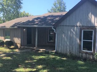 421 N 3rd St, Lewisburg, KY 42256