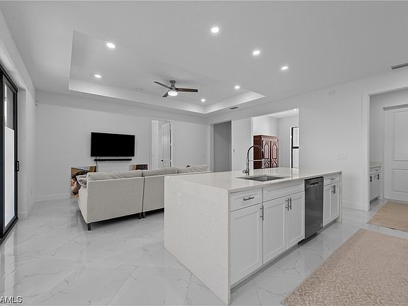 5th image of 2021 NE 13th Ave