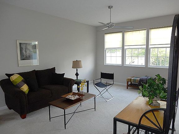 4th image of 3639 Thorngate Dr