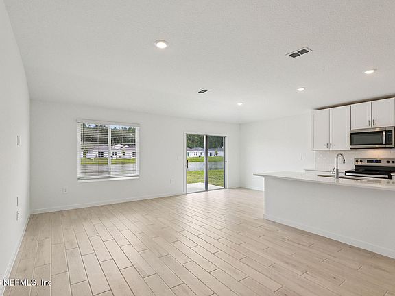 4th image of 7787 CAHILL Lane