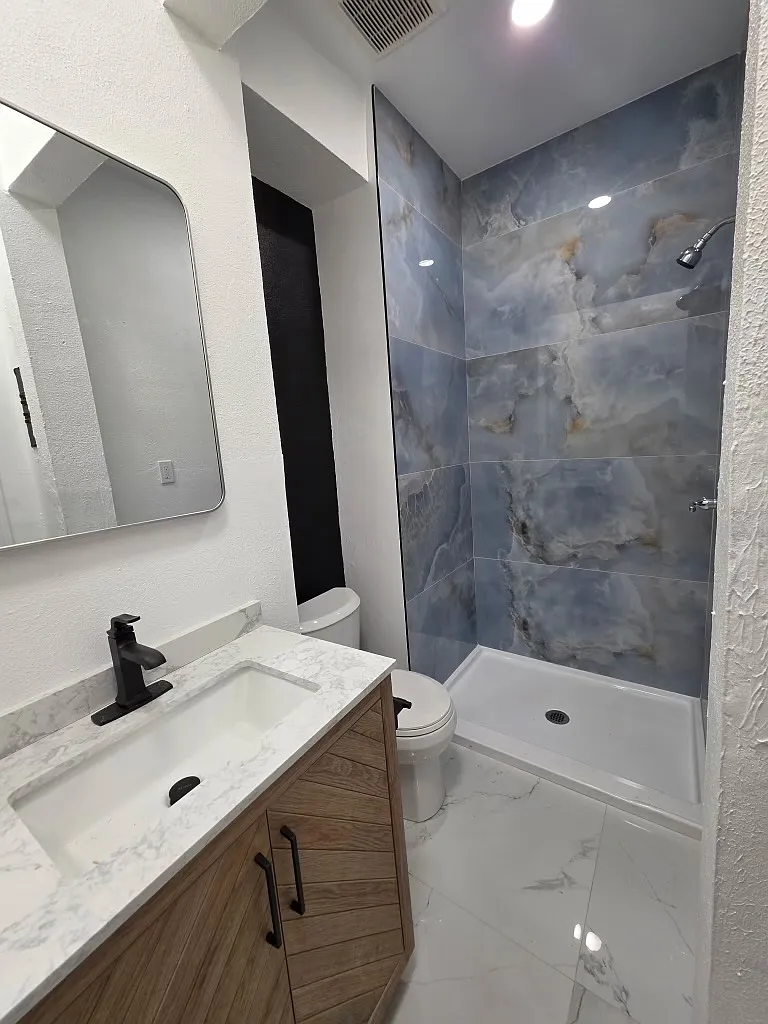 1 bed, 600 sqft, $2,100 — Photo 2