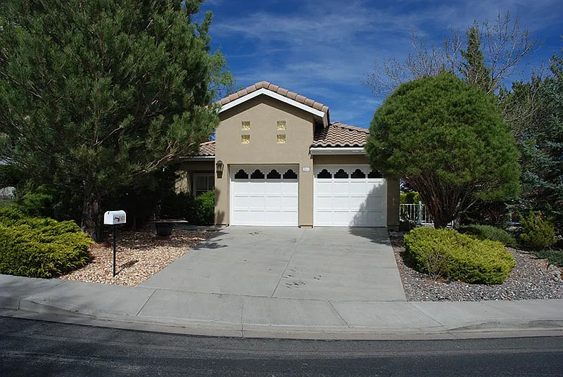 2601 Mountain Springs Rd photo 1