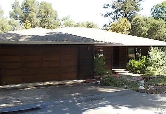2nd image of 7755 Uva Dr