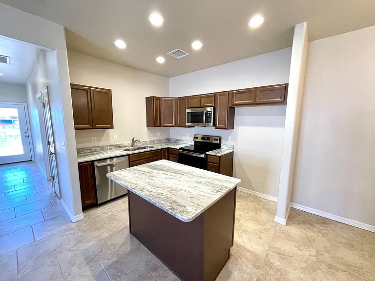 3530 N Lomita St #C — Photo 7