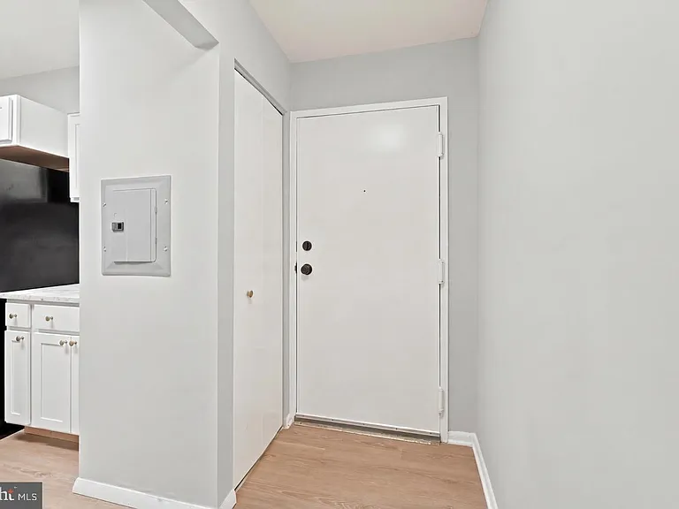 6003 Majors Ln #8-O20 — Photo 2