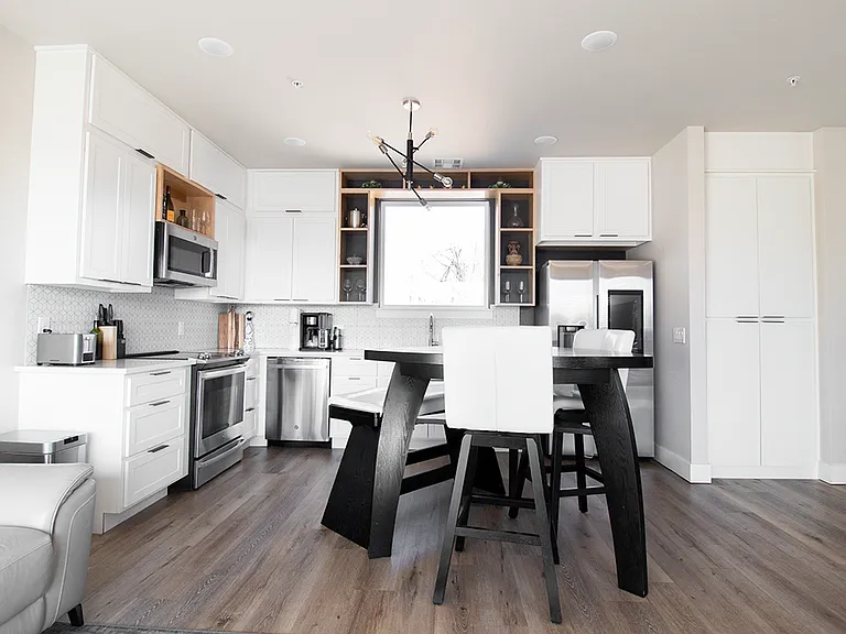 1631 NW 21st St #5 — Photo 8