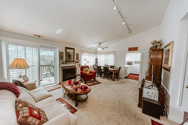 1st image of 726 Dorothy Way