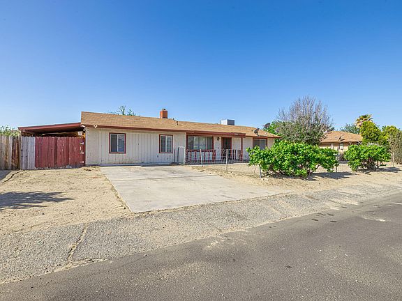 3rd image of 15824 Newmont Ave