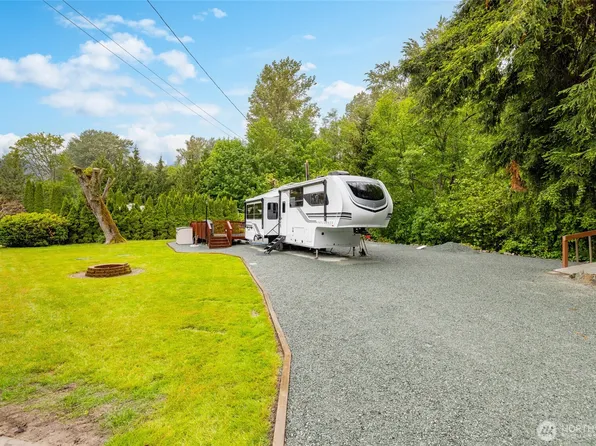 23801 Cove Road, Sedro Woolley, WA 98284
