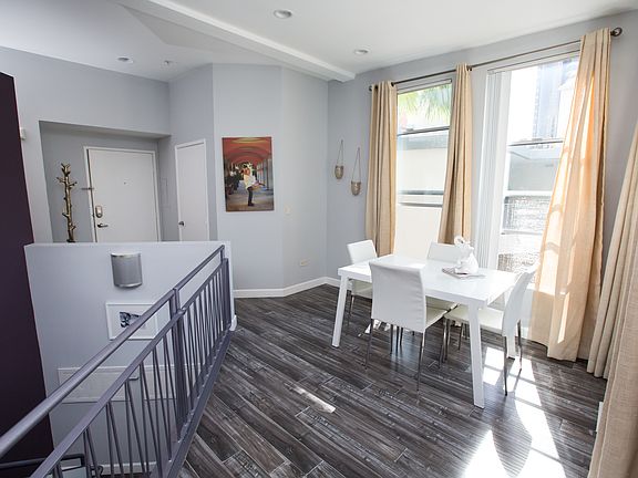 3rd image of 101 Market St Unit 423