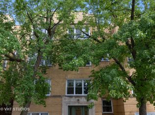 3114 W Cullom Ave #3, Chicago, IL 60618