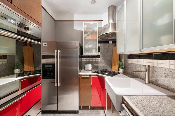 Rented by Nest Seekers International | media 15