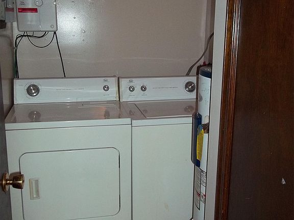 Full size washer/dryer