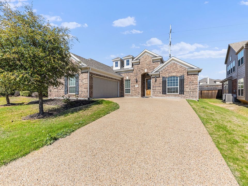 1st image of 13921 Bluebell Dr
