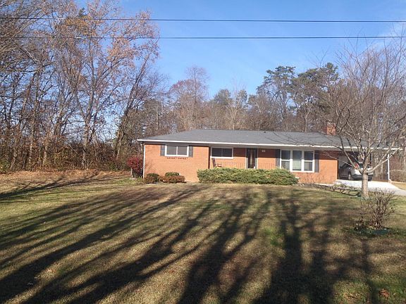 2nd image of 2837 Westover Dr