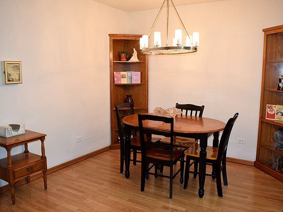 4th image of 2243 W Nichols Rd #31B