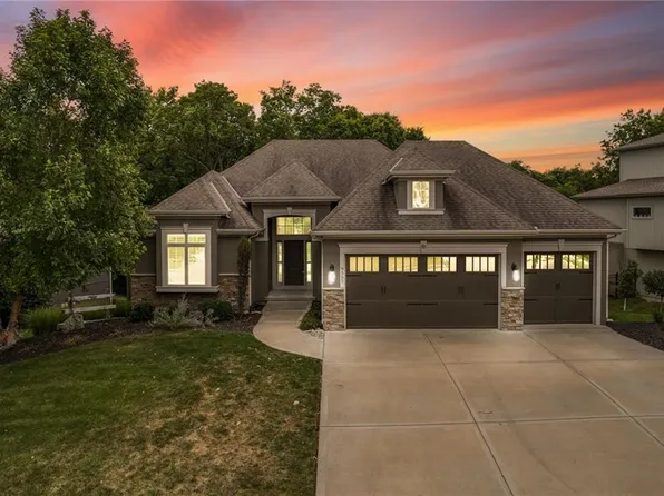 9505 NE 93rd Ter, Kansas City, MO 64157