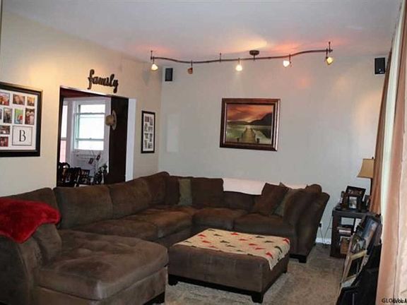 2nd image of 15 Arcadia Ave