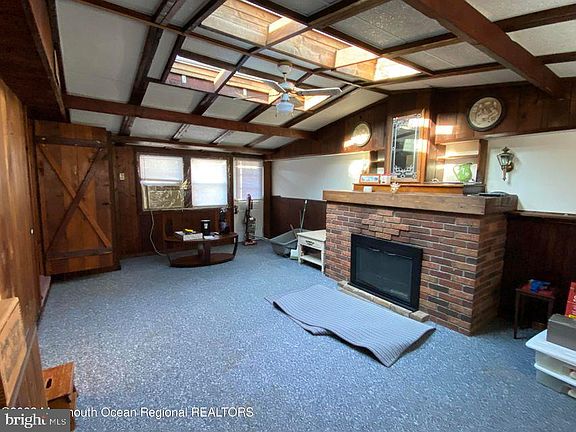 3rd image of 16 Buena Vista Dr