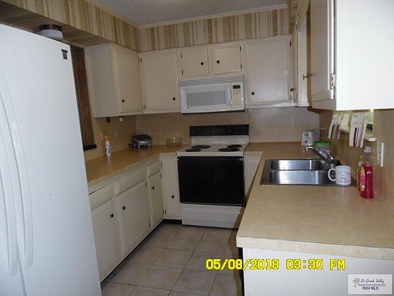 5th image of 1702 Bobby Jones Dr