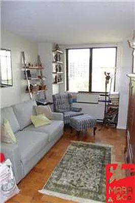 Sold by Mara & Co. | media 13