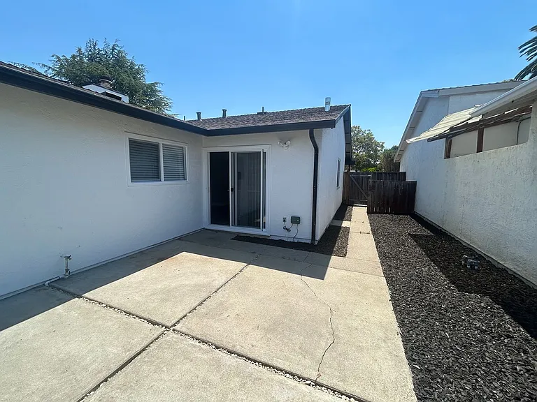 3631 Dunbar Ct — Photo 23