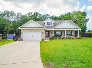 2028 Broad St, Crestview, FL 32536