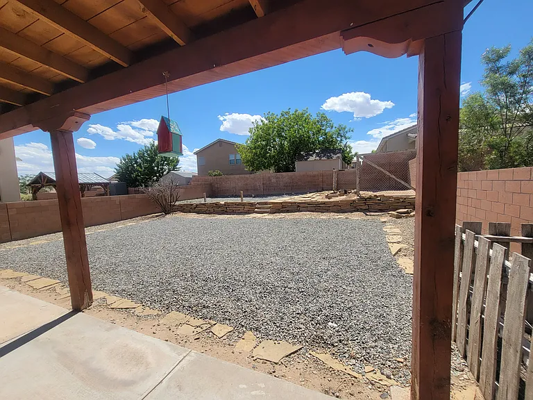 2202 Margarita Dr SE — Photo 39
