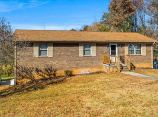 225 Penn Dr #A, Maryville, TN 37803