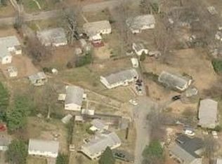 9 Cedarcroft Ct, Petersburg, VA 23805