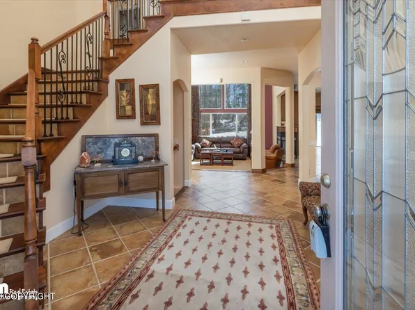 7601 E Alyeska Dr, Wasilla, AK 99654