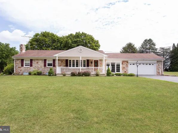 840 Kohler Mill Rd, New Oxford, PA 17350