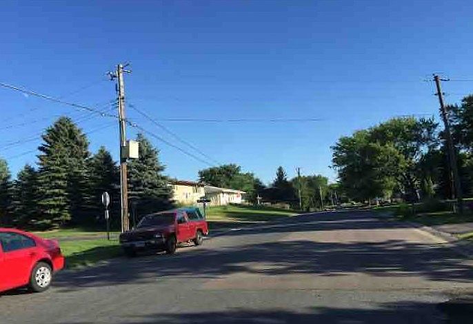2nd image of 3344 Donald Ave