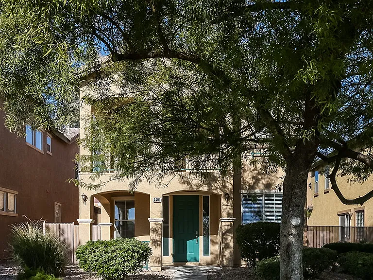 4404 Altamira Cave Dr — Photo 1