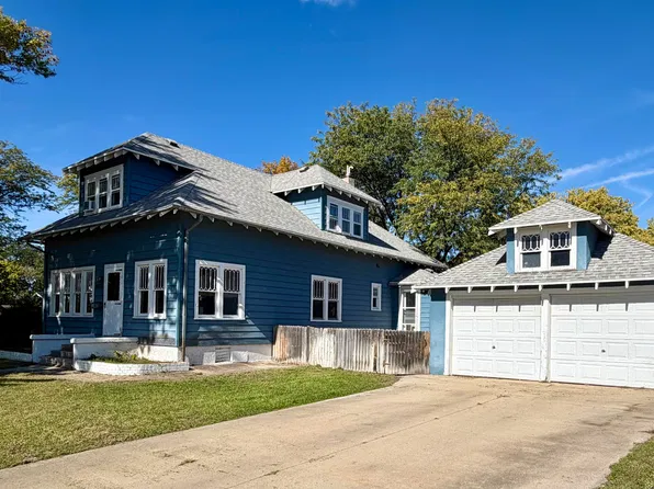 1002 E Capitol Ave, Pierre, SD 57501