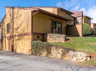 137 Colony Dr, Arden, NC 28704