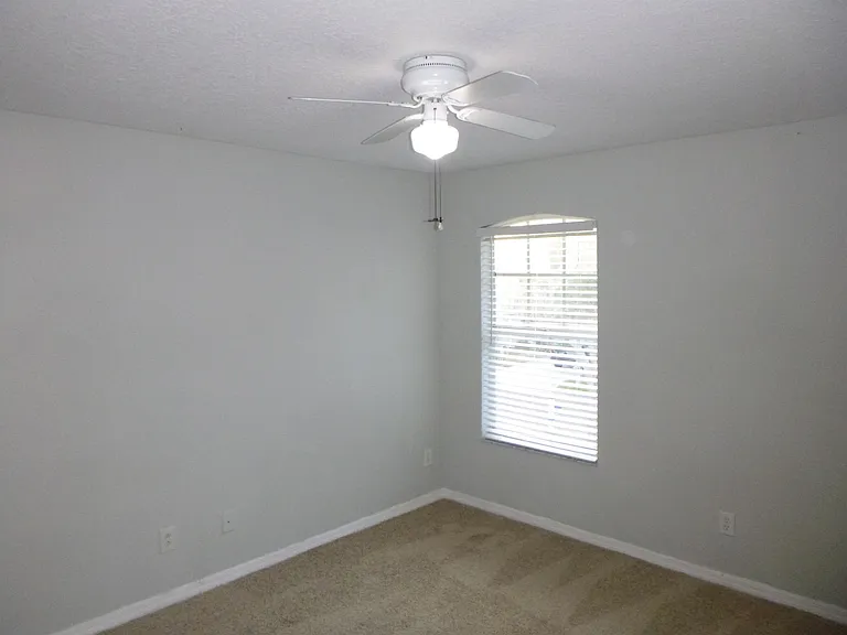 19146 Cypress Green Dr — Photo 15