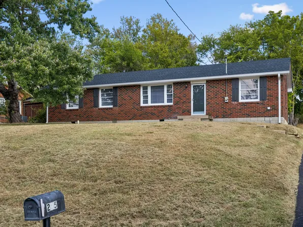 245 Bonnacroft Dr, Hermitage, TN 37076