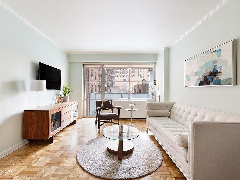 1st image of 1659 2nd Ave #10D