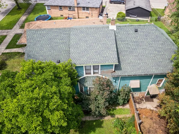 10113 S Winston Ave, Chicago, IL 60643