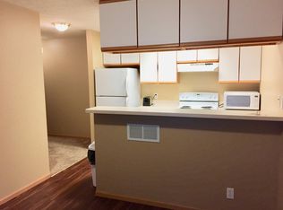 1320 N 21st St, Lincoln, NE 68503