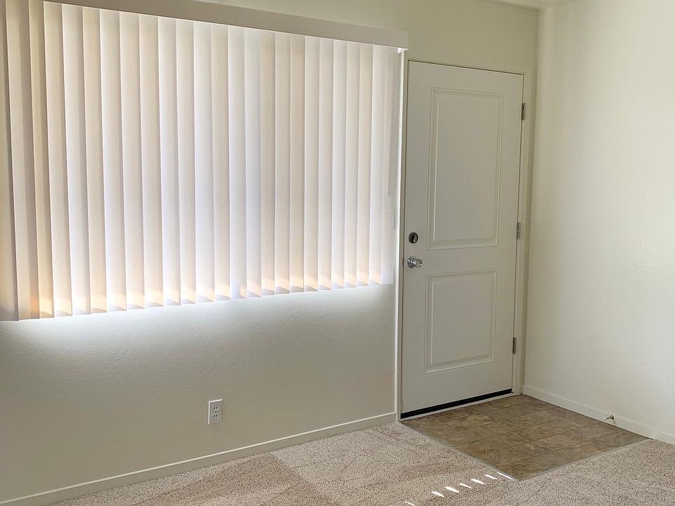 1st image of 2095 Lincoln Ave #4AB