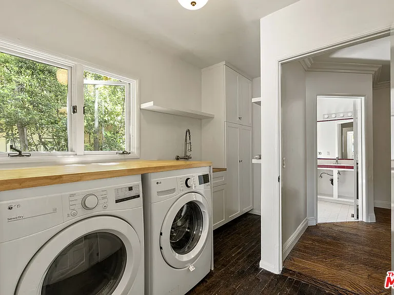 512 N Palm Dr — Photo 10