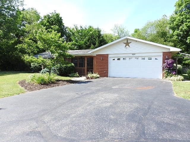 1st image of 928 E County Road 700 N